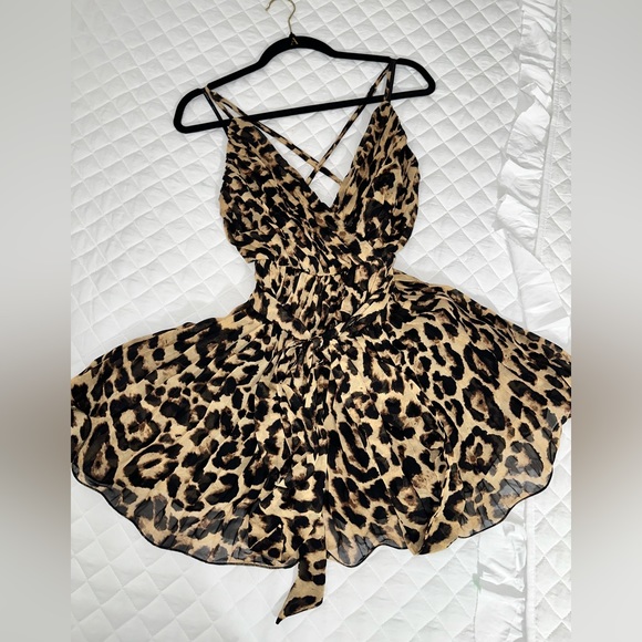 Leopard print- never used- Great conditions. - Picture 2 of 2